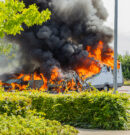 Auto en camper verwoest door brand in Haren